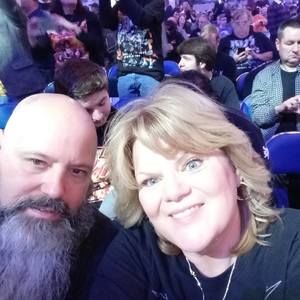 Meet your Posher, Jamie